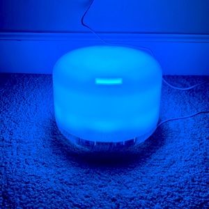 LIGHT UP DIFFUSER COMES WITH ESSENTIAL OILS